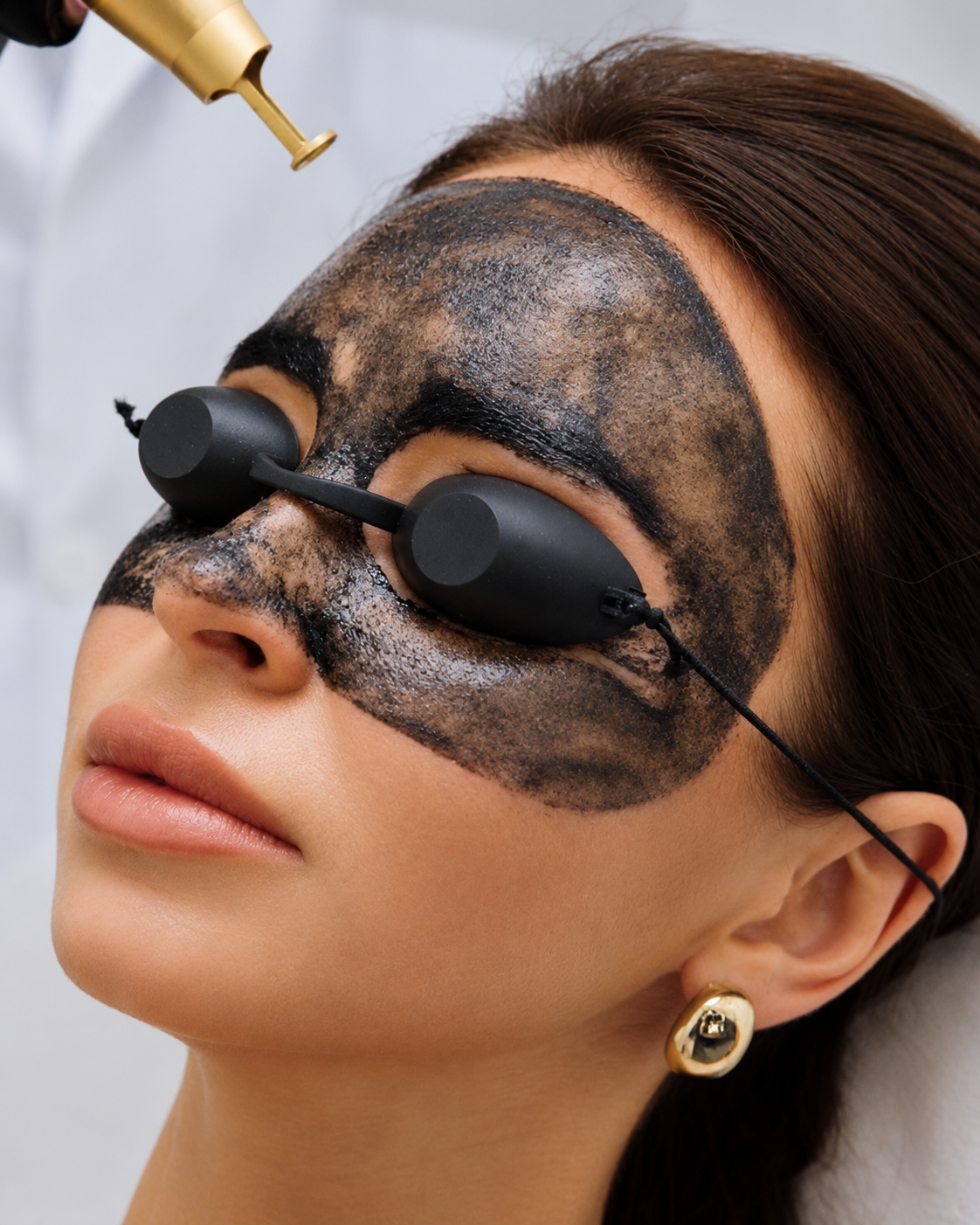 Hollywood Peel y rejuvenecimiento facial en Sensum Spa